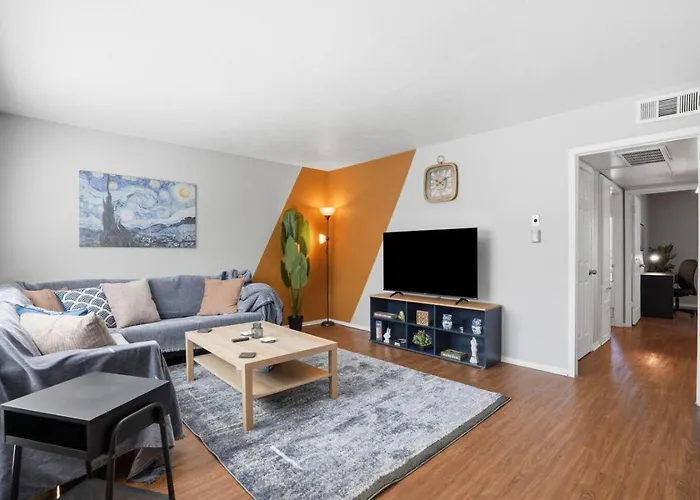 Pleasant 2bd Tcu Walkable, Heartwarming And Spacious Apartment *